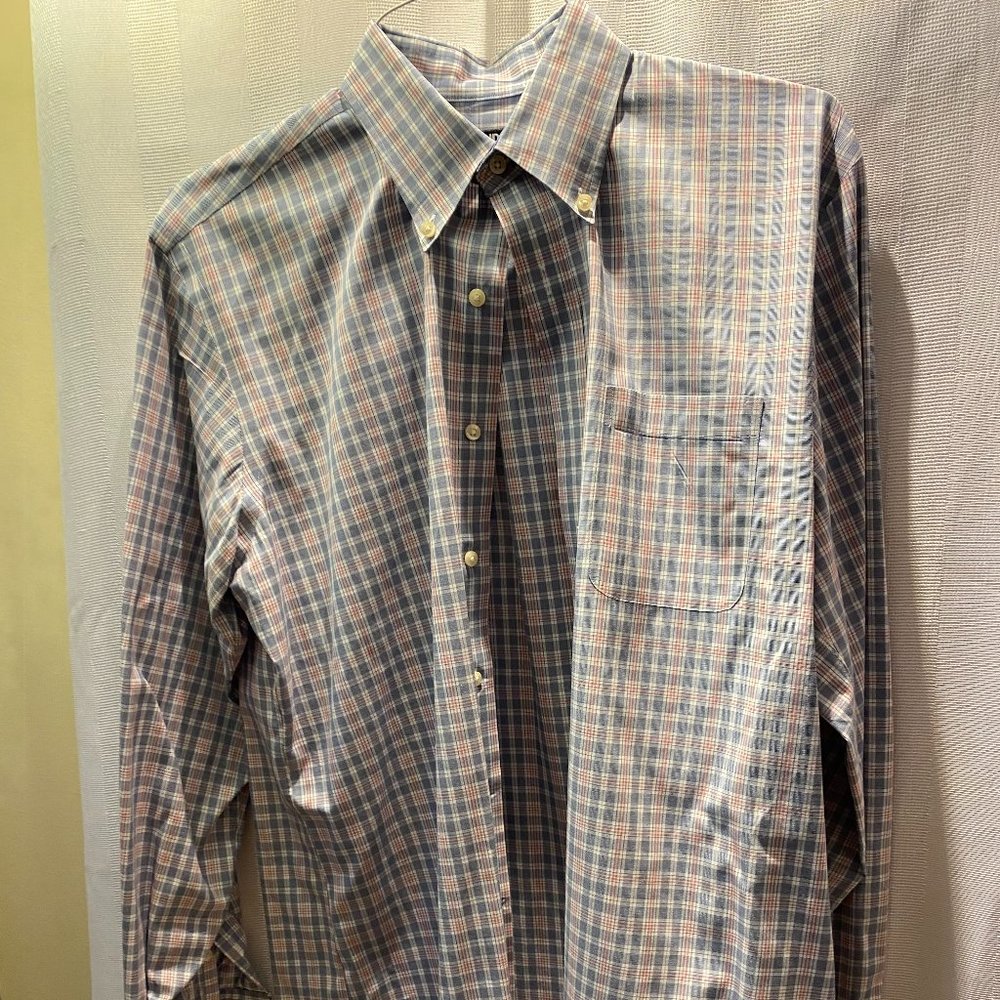 Kirkland Signature Oxford Size Large
